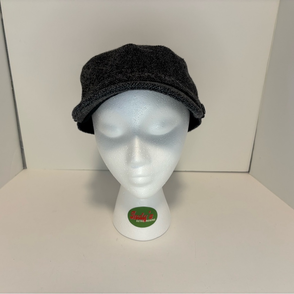 Black Textured Newsboy Cap